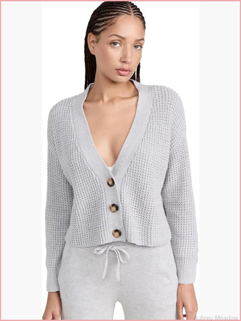 Cropped Cardigan Sweater V-Neck Button Front Long Sleeve